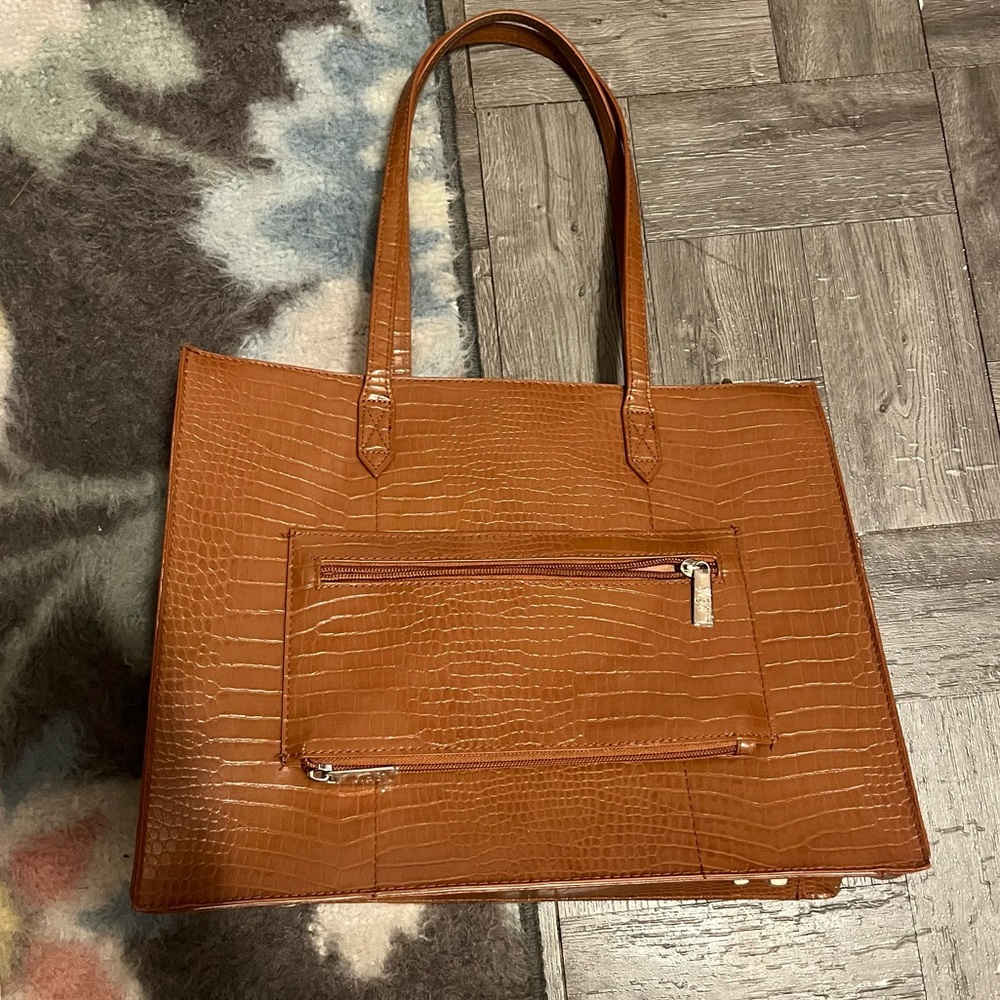 Beis “the work tote”